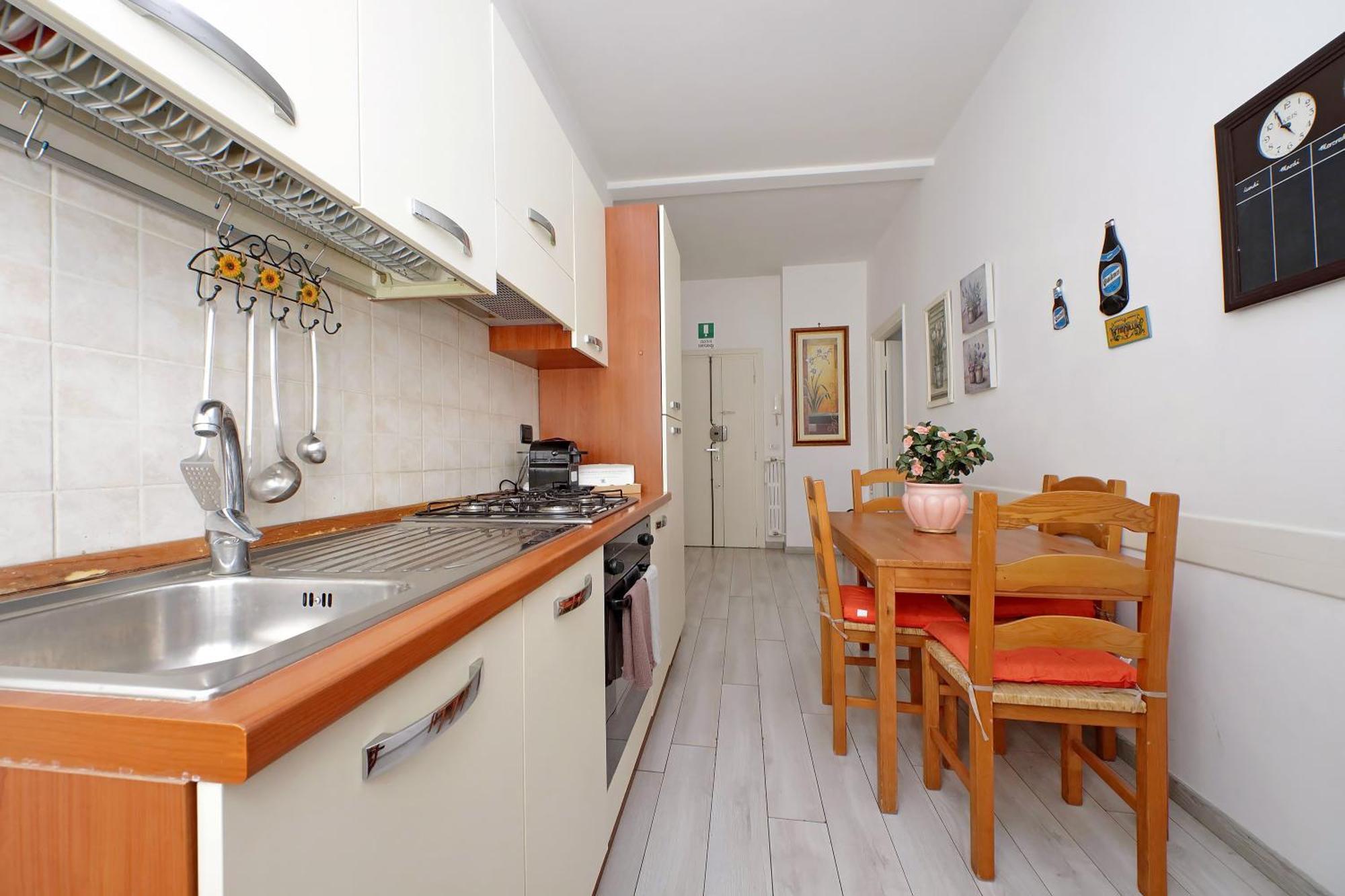 Victoria Apartment Рим Екстериор снимка