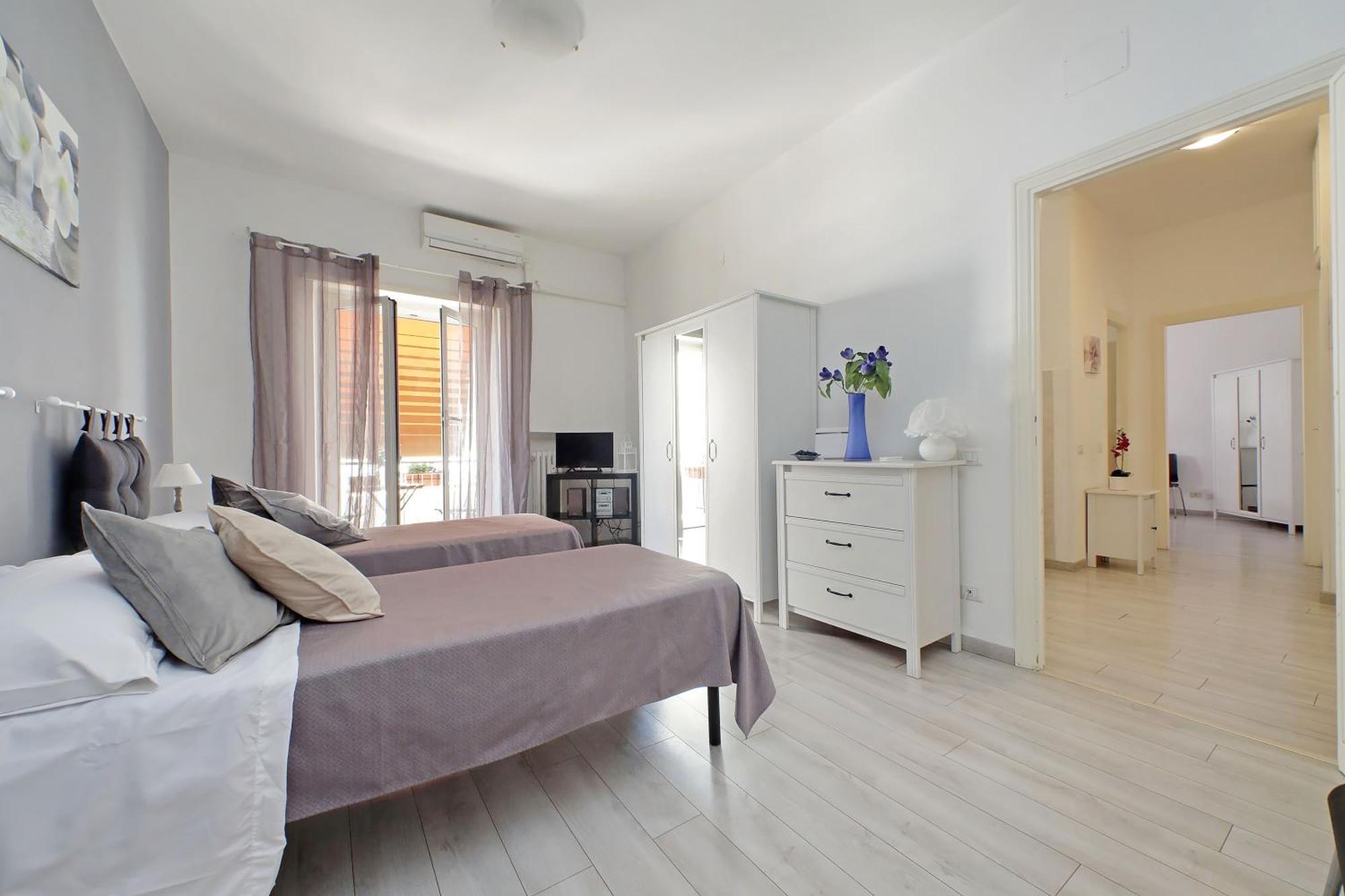 Victoria Apartment Рим Екстериор снимка